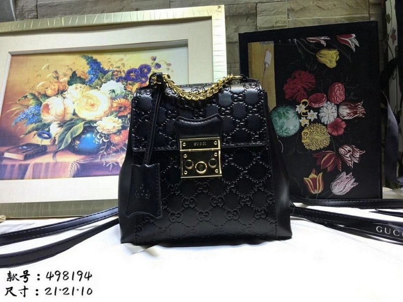 Gucci Handbags 1006